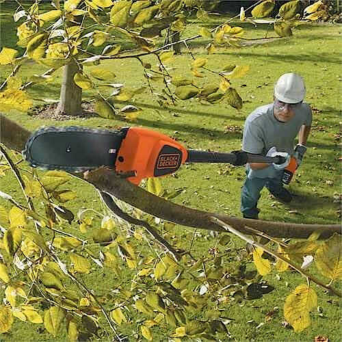 BLACK & DECKER Telescopic Battery Chainsaw 18V 2.0Ah Set